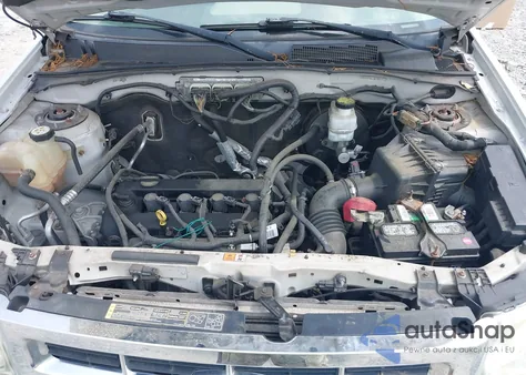 2011 Ford Escape Xlt z USA, uszkodzony, nr VIN 1FMCU9D7XBKB34112